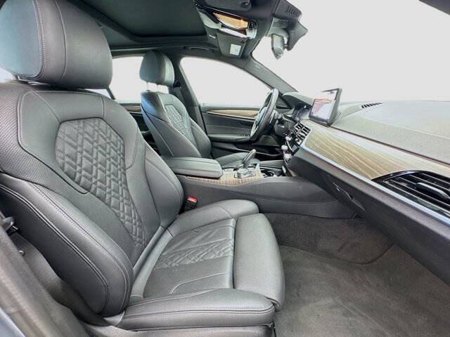 2023 BMW 5 Series 540i