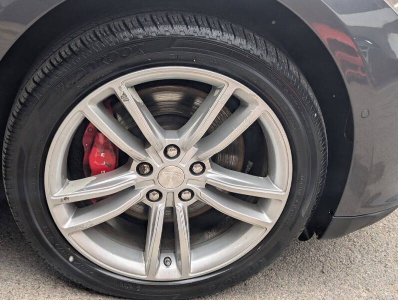 2014 Tesla Model S P85D