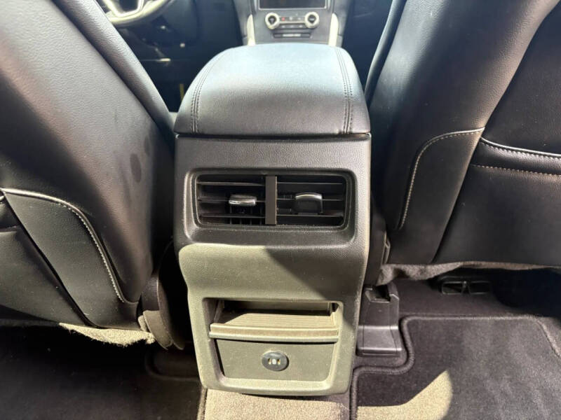 2023 Ford Edge