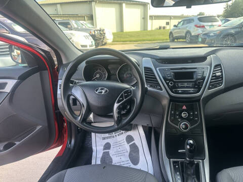 2014 Hyundai Elantra SE