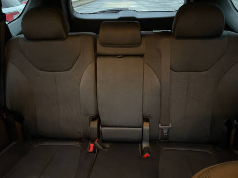 2020 Hyundai Santa Fe SE