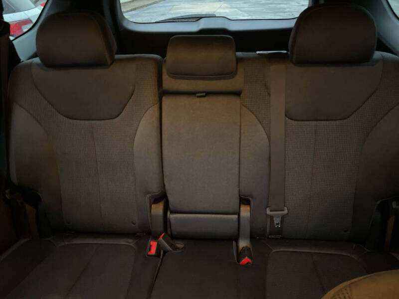 2020 Hyundai Santa Fe SE