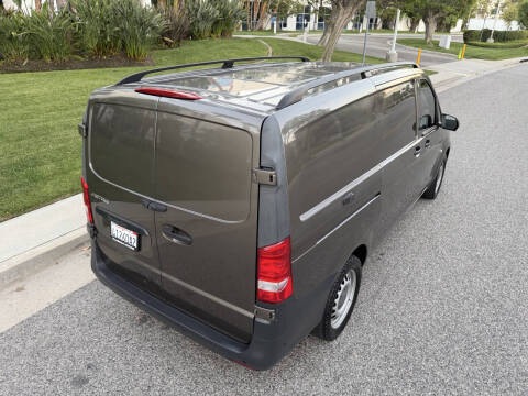 2016 Mercedes-Benz Metris Cargo