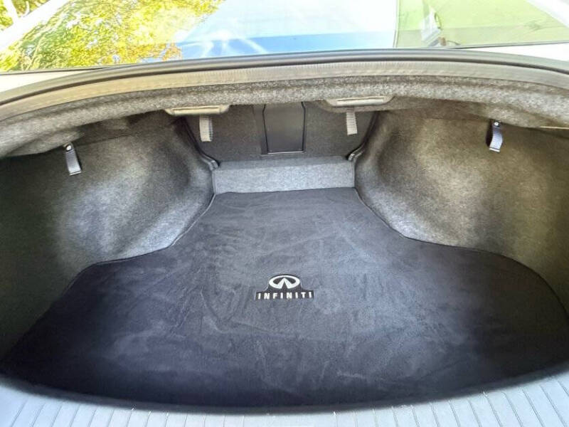 2024 Infiniti Q50 Luxe