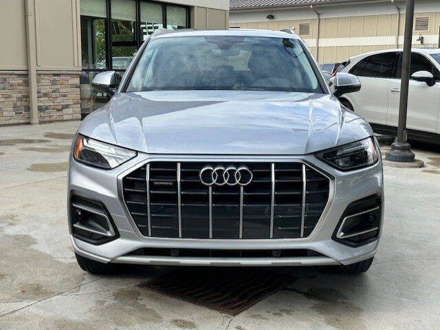 2023 Audi Q5 Premium photo 8