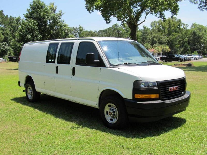 2022 GMC Savana 3500