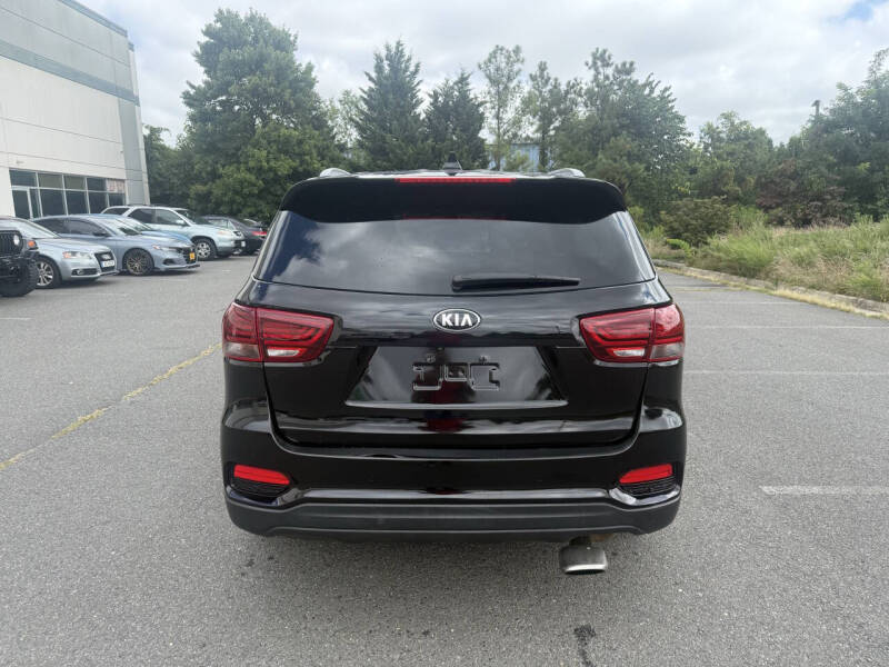 2019 Kia Sorento LX