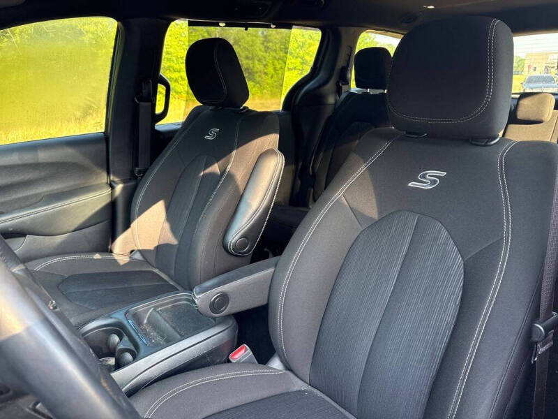 2021 Chrysler Pacifica Touring