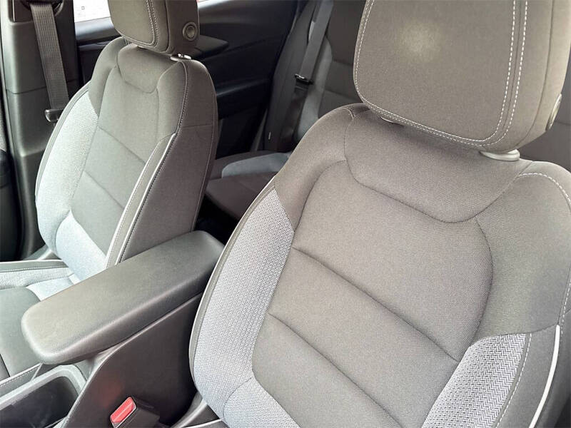 2025 Chevrolet TrailBlazer LS