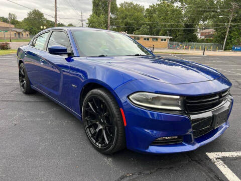 2018 Dodge Charger for sale at Premium Motors in Saint Louis MO