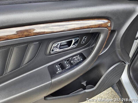 2017 Ford Taurus Limited