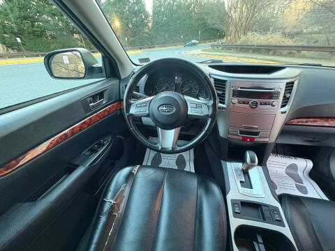 2011 Subaru Outback 2.5i Limited