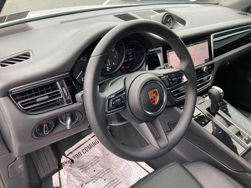 2024 Porsche Macan