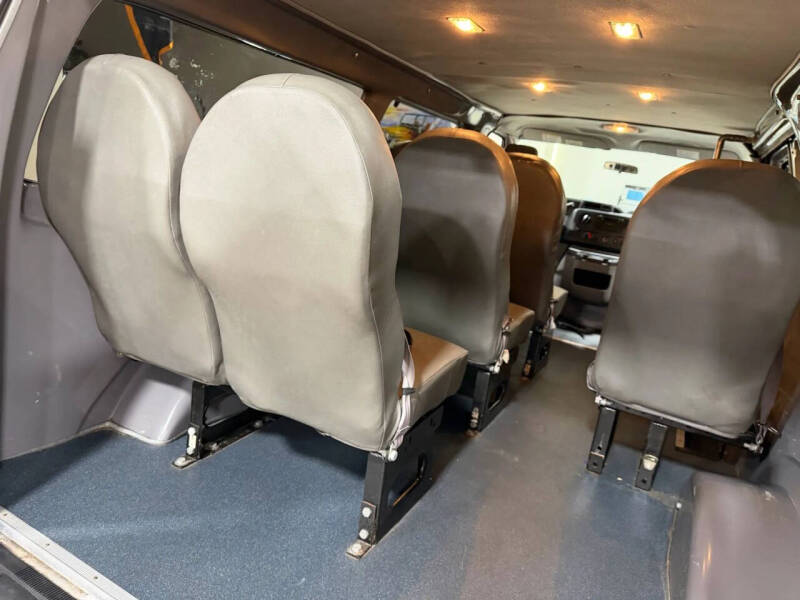 2014 Ford E-Series E-250