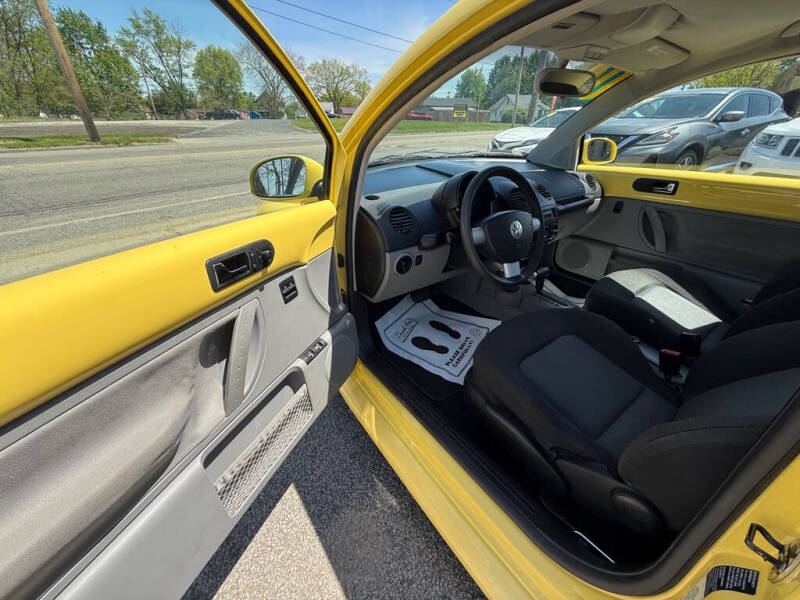2004 Volkswagen New Beetle GL