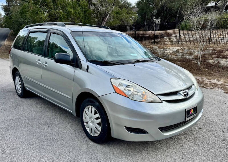 2008 Toyota Sienna LE 8-Passenger