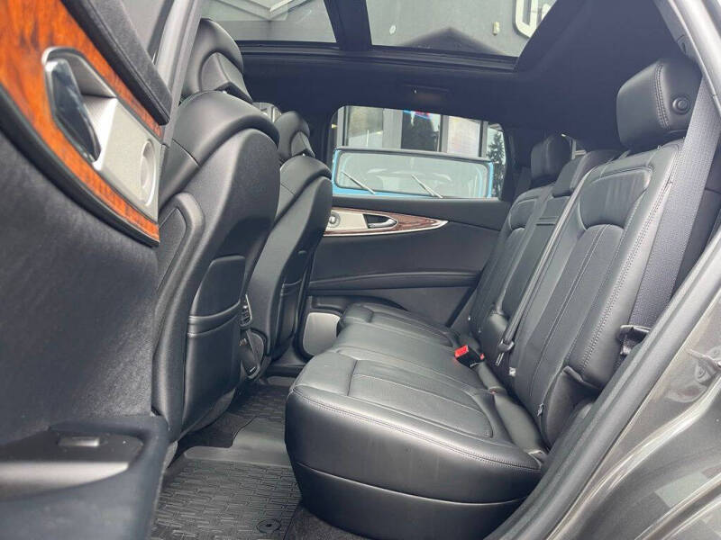 2020 Lincoln Nautilus Reserve