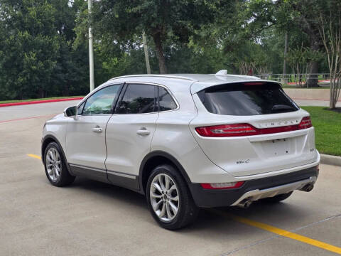 2017 Lincoln MKC Select