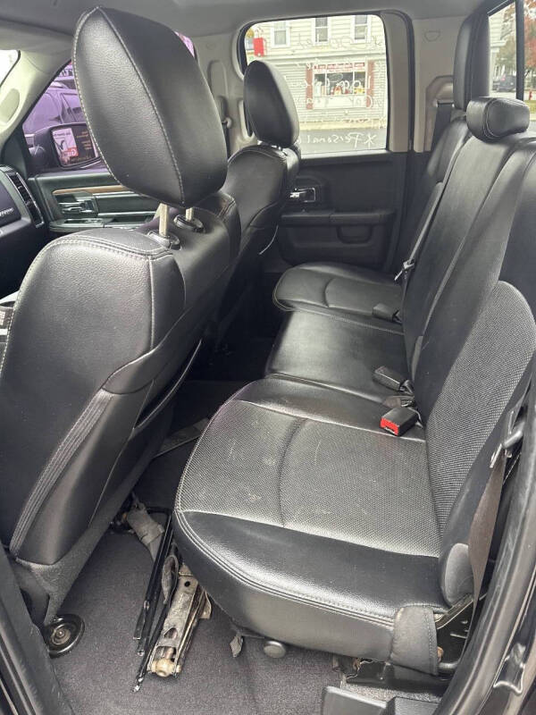 2017 RAM 1500 Laramie