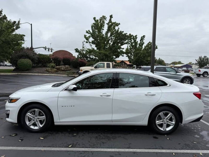 2022 Chevrolet Malibu LS Fleet