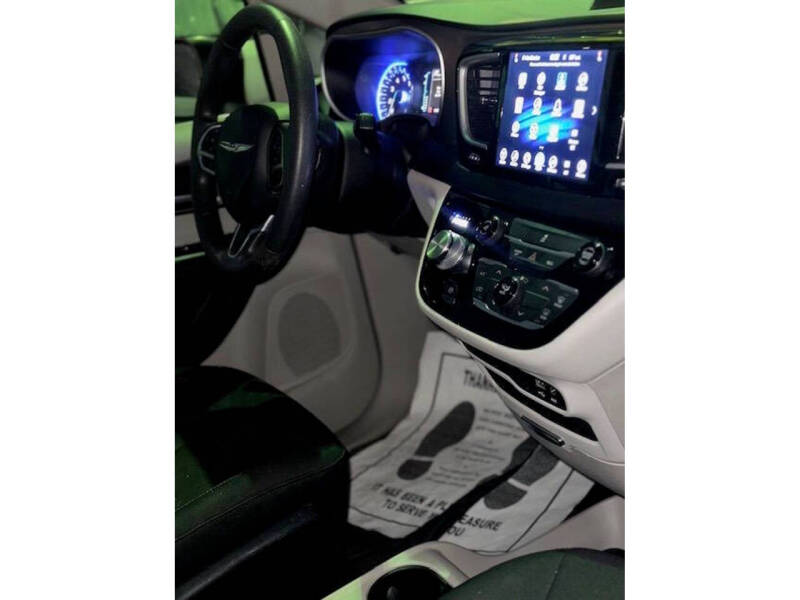 2017 Chrysler Pacifica Touring