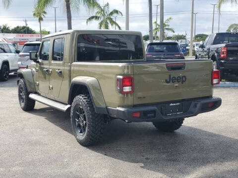 2025 Jeep Gladiator High Tide