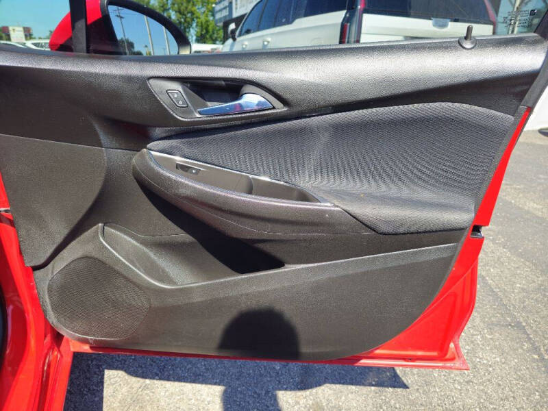 2017 Chevrolet Cruze LT Auto