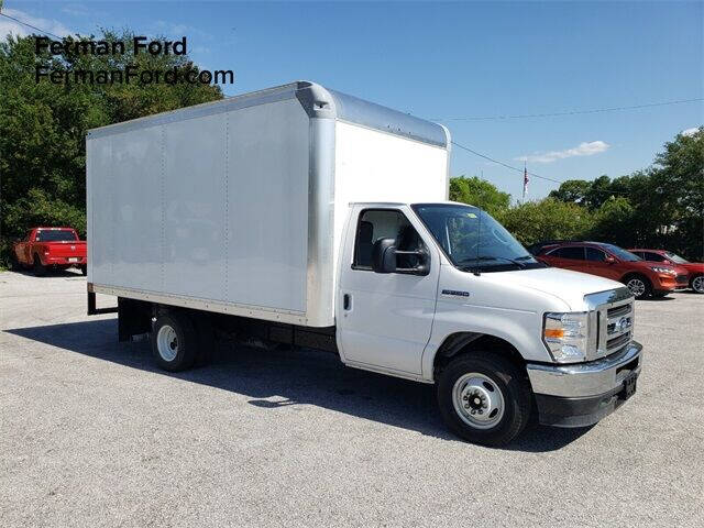 2022 Ford E-Series Chassis E-350 SD