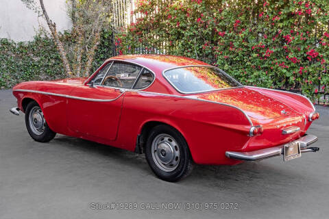 1966 Volvo P1800