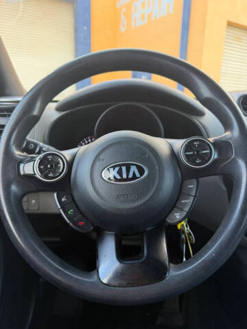 2014 Kia Soul +