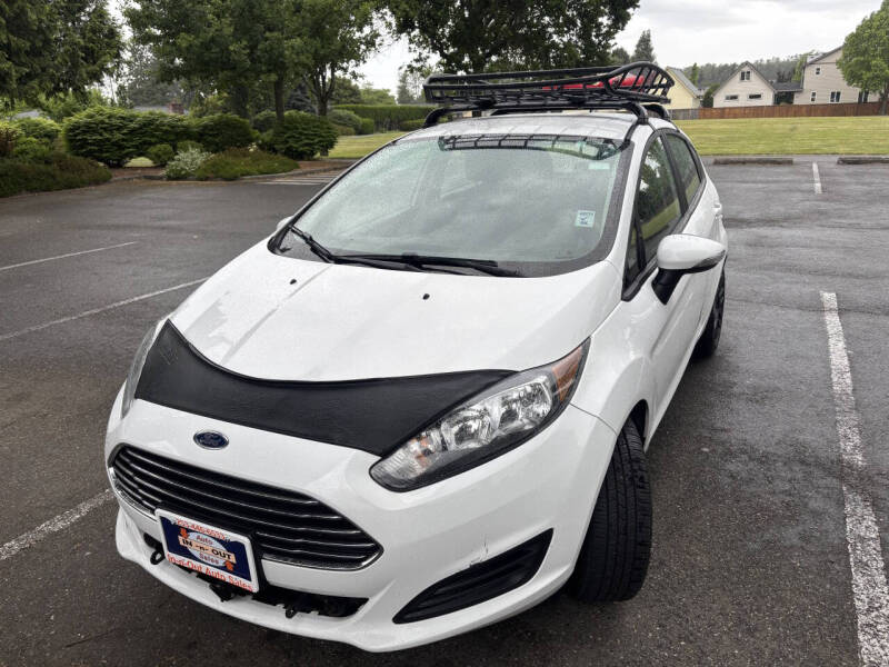 2016 Ford Fiesta SE Hatch's photo