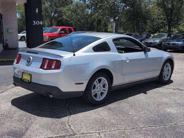 2012 Ford Mustang V6