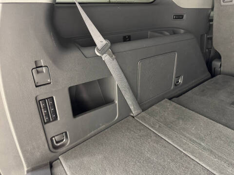 2019 Lincoln Navigator Select