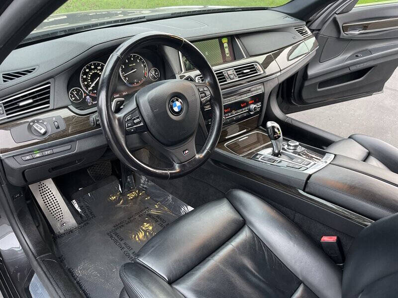 2013 BMW 7 Series 750i