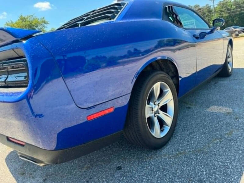 2021 Dodge Challenger SXT