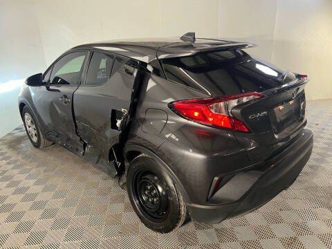 2021 Toyota C-HR LE
