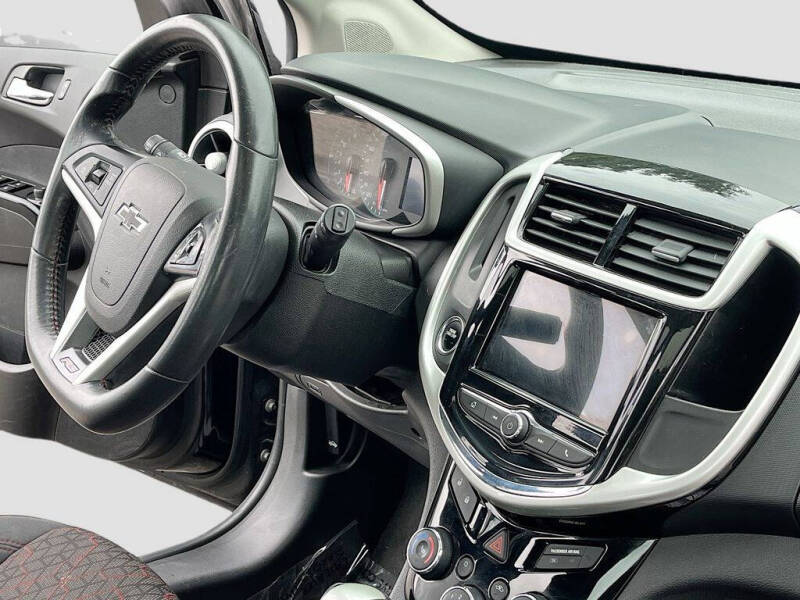 2018 Chevrolet Sonic LT Auto