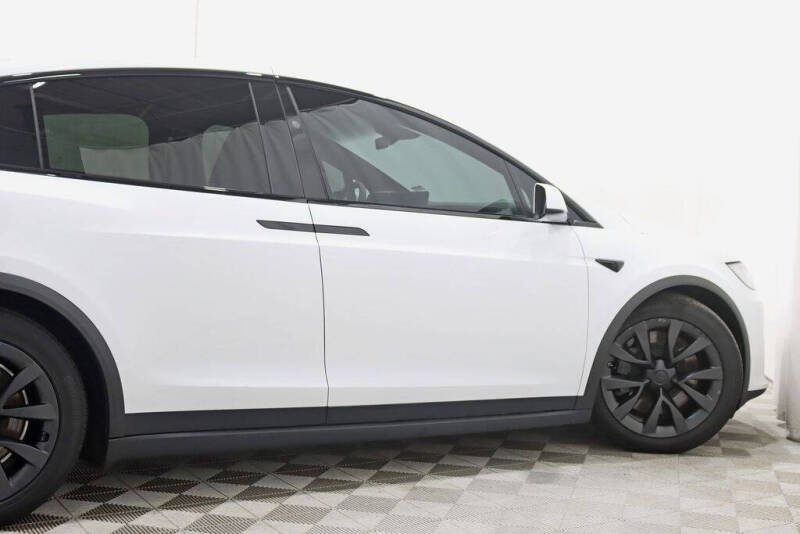 2021 Tesla Model X Long Range