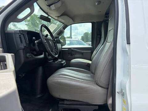 2019 Chevrolet Express 2500