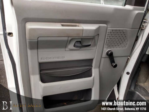 2009 Ford E-Series E-450 SD