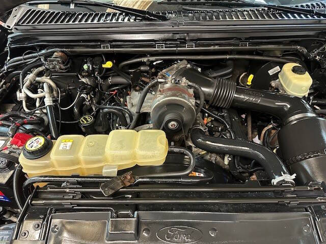 2003 Ford Excursion XLT