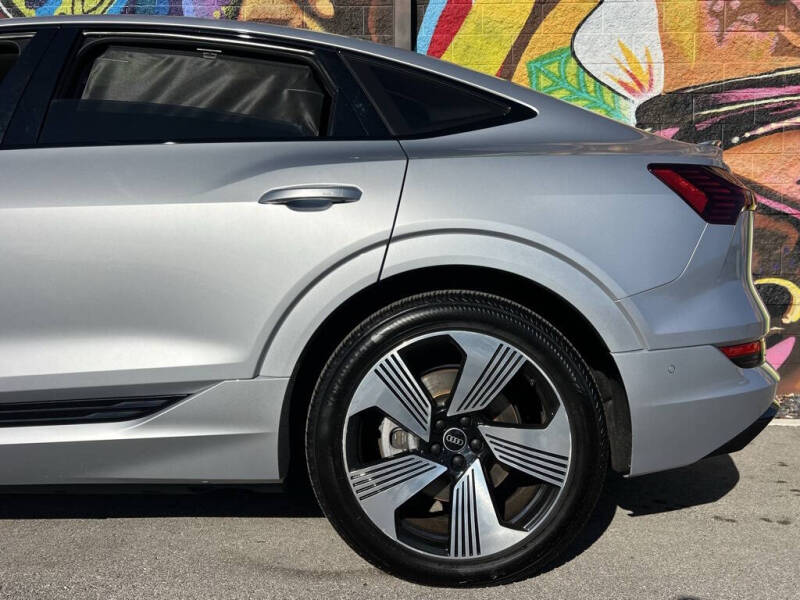 2021 Audi e-tron Sportback quattro Prestige