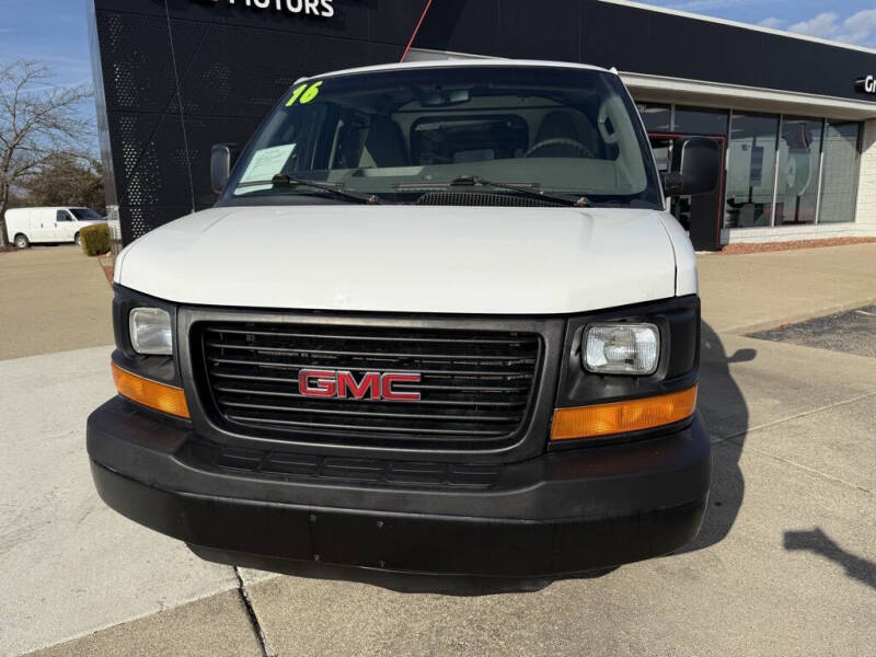 2016 GMC Savana 2500