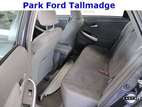 2010 Toyota Prius II