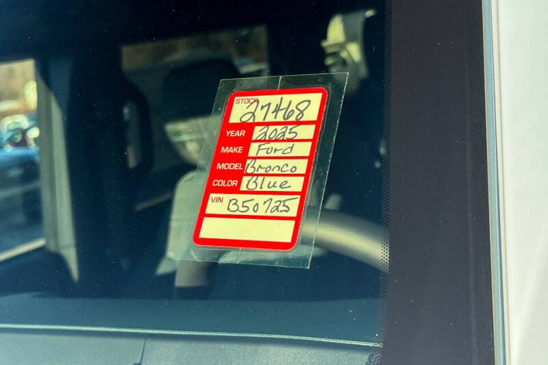 2025 Ford Bronco Heritage Edition
