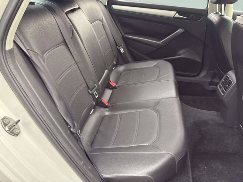 2013 Volkswagen Passat