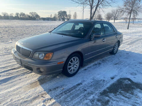 2003 Hyundai XG350 for sale at 5 Star Motors Inc. in Mandan ND