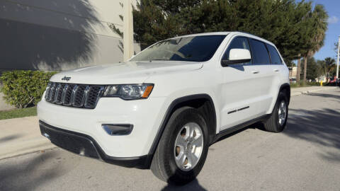 2017 Jeep Grand Cherokee Laredo