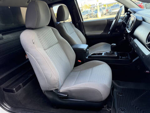 2023 Toyota Tacoma SR