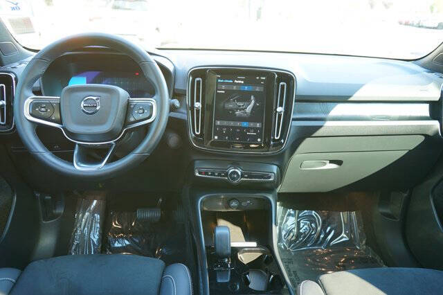 2023 Volvo XC40 Recharge Twin Ultimate